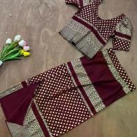 ราคา ชุดเช็ท ผ้าถุง+เสื้อ ลายหลุยส์ ทรงผ่า อก36-44” เอว28-40” (1729606967871834306)