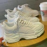 ราคา รองเท้ากีฬาผู้หญิง รองเท้าวิ่ง แฟชั่นเกาหลี 2023 มาใหม่ วัสดุยาง รองเท้าลำลอง (1731106101695711913)