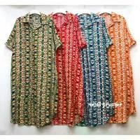 ราคา ชุดนอนคุณแม่ คนแก่ ชุดกระโปรง เดรสคอปกแขนสั้น ผ้าสปันนิ่ม ใส่สบาย กระดุมผ่าหน้า มีกระเป๋าข้าง ไซส์ใหญ่ อก48 จัดส่งเฉพาะจุด (1731764746005022136)