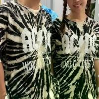 ราคา เสื้อคู่ เสื้อมัดย้อมOversize เสื้อมัดย้อมวินเทจสุดเท่ (1730116112277801804)