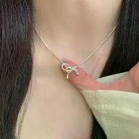 ราคา Suwann.na สร้อยคอ สร้อยคอเงินแท้ สร้อยโบว์สองชั้น(เงิน92.5%ชุบทองคำขาวทั้งตัวเรือน) แนะนำ (1731932246530164598)