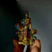 ราคา รูปปั้นพระโพธิสัตว์กวนอิม พระพุทธรูปทองแดงบริสุทธิ์ พระพุทธรูปสไตล์เพลงใหม่ เพ้นท์มือ ทำจากทองเหลือง เครื่องประดับแข็ง เหมาะสำหรับ [COD] งั่ง ตาแดง เขมร ของ แท้ ดวงตา ปีศาจ (1731732861192209910)