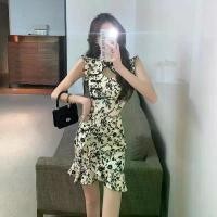 ราคา ชุดเดรสรัดรูป สไตล์กี่เพ้า พิมพ์ลายวินเทจ ทรงสลิมฟิต สไตล์เซ่อร์เลส เหมาะสำหรับฤดูร้อน รุ่นใหม่ 2025 เซ็กซี่และสังคม halloween costume ชุด ไทย เจ้าสาว แม่ นาค ล้าน นาประยุกต์ (1731760941035718486)