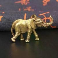 ราคา สัตว์เลี้ยงชาช้าง จิ๋ว วัสดุทองแดง เครื่องประดับขนาดเล็ก แกะสลักทองแดงแข็งโบราณ ช้างมงคล ชิ้นมือถือ ตกแต่งโต๊ะน้ำชา ทำจากทองแดงโบราณ โอ่ง มงคล น้ํา พุตั้ง โต๊ะ หลวง ปู่ โต๊ะ (1731708883263456524)