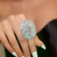 ราคา แหวนเพทาย ทรงเรขาคณิต เงางาม สำหรับผู้หญิง ฝังเพทาย แหวนเปิดปรับระดับได้ แหวน พญาครุฑ แหวน พลอย สีฟ้า แหวน หัว กระเบน skynani ring couple (1732095949672777853)