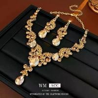 ราคา สร้อยคอเพชรฝรั่งเศส #ลายฉลุ #เครื่องประดับไฮโซ #สไตล์ยุโรปโบราณ ของหมดเร็ว! จี้ พลอย (1732319133942975125)