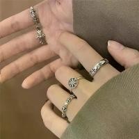 ราคา แหวนเงินโบราณ, แหวนดำย้อนยุคเข้ม, บุคลิกภาพเฉพาะ, การออกแบบดาวห้าแฉกกลวง, การปรับเปิด, สำหรับผู้หญิง แ ห ว น ล ู ก ป ั ด แหวน หัว พลอย (1732122063769340469)