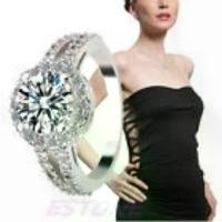 ราคา แหวนเพชร แหวนเงินชุบทองคำขาว เพชร CZ Size 7 White Crystal (1731769663332058223)