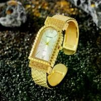 ราคา นาฬิกาสร้อยข้อมือผู้หญิง แฟชั่นราคาไม่แพง หรูหรา เพชร สี่เหลี่ยมเล็ก ควอตซ์ นาฬิกาข้อมือโลหะสำหรับผู้หญิง เครื่องประดับ (1729746356457605727)