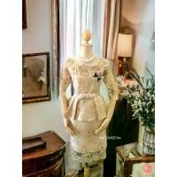 ราคา Chic2Chic ชุดออกงาน เดรสเปิดไหล่ ผ้าไหมเนื้อดี ดูสวยสง่า แถมเข็มขัดโบว์ผ้าเหมือนนางแบบใส่ สีพิงค์โกดล์ ทอง ขาวครีม ราคา 1090 (1731822280243119204)