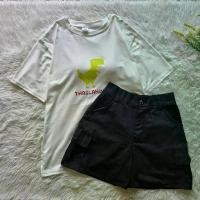 ราคา เซทสองชิ้นหญิง กางเกงขาสั้นคาร์โก้ผ้าเวสปอย+เสื้อยืดคอกลมสกรีนลาย ฟรีไซส์ Women Clothing Lady ชุด เซ็ต ขายาว rolling loud outfit นักเรียน ญี่ปุ่น เอี๊ยม เกาหลี เซต สีแดง (1731180440883203026)