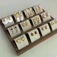 ราคา ต่างหูมุกทรงเรขาคณิต ไม่สม่ำเสมอ เข็มเงิน สไตล์เรโทรฝรั่งเศส ต่างหูบุคลิกภาพ เรียบหรู ทันสมัย สไตล์วัง ต่างหูสตั๊ดใหม่ เครื่องประดับ แหวน นิล ดํา แท้ ผู้ ชาย แหวน นิล ดํา (1732291142948588277)