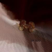 ราคา ต่างหูรองเท้าแตะ สไตล์เกาหลี บุคลิกภาพ ราคาไม่แพง หรูหรา ระดับไฮเอนด์ ต่างหูหรูหรา ดีไซน์เรียบหรู เหมาะสำหรับผู้หญิง ต่างหูเพชร ไม่ต้องถอดต่างหูตอนหลับ สไตล์ดาราอินเทอร์เน็ต (1731590223100348423)