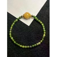 ราคา หินรัดข้อมือ Jade Nephrite, C28, ขนาด 4 มม., ผ้าไหมสีทอง 10 มม., เหมาะสำหรับการทำงานด้านสุขภาพและการเงิน กําไล สายมู สร้อย ข้อมือ เสริมดวง ข้อมือ (1731526748593161935)