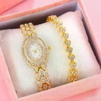 ราคา นาฬิกาผู้หญิง แฟชั่นข้ามพรมแดน สร้อยข้อมือเพชร ชุดนาฬิกา ผลิตภัณฑ์ระบายน้ำ ขายส่ง นาฬิกาผู้หญิง (1730215576346462660)