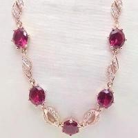 ราคา สร้อยข้อมือทับทิม 585 สีม่วงและสีทอง สำหรับผู้หญิง ชุบทองคำสีกุหลาบ 14K ใหม่ ราคาไม่แพง หรูหรา คุณภาพสูง ประณีต เหมาะสำหรับงานแต่งงาน (1731825691387464330)