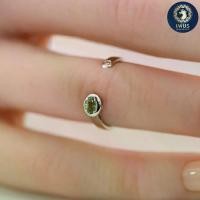 ราคา แหวน Fancy Sapphire ทรงหยดน้ำ ประดับเพชรแท้ 9K (1731946697525790086)