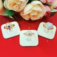 ราคา แหวนทองฝังเพชร เต่า กังหัน หัวใจ แหวนพลอย แหวนทอง คละแบบ ฟรีไซส์ (1729588805394402196)