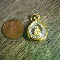 ราคา Thailand จี้หลวงปู่ทวด ล้อมเพชร เหยียบน้ำทะเลจืด (S11 ซื้อ1 แถม 1 ) จี้ทอง พระเลี่ยมทองหุ้มเศษทองคำ (1731233563404436623)