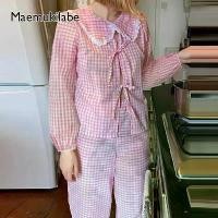 ราคา ชุดเลานจ์ลายสก๊อต, กระท่อม Maemukilabe, เสื้อเบลาส์และกางเกงขากว้าง, ชุด 2 ชิ้นวินเทจ, สำหรับผู้หญิง, คอปกตุ๊กตา, ผูกโบว์ที่ด้านหน้า, สไตล์วินเทจ (1731818386575951880)