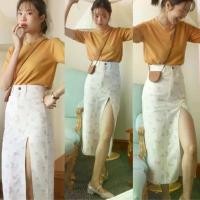 ราคา La Rose skirt กระโปรงยาวผ่าข้าง จากร้าน Beming.BKK // มือสภาพ 94% (1731961668853728813)