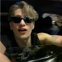 ราคา รุ่นเฮียแจ๊คสัน Jackson wang รุ่นDro167 New ITem premium "งานมีโลโก้สีเงิน" แว่นตากันแดด ดาราเกาหลี พัฟยักษ์ มิลาเบลล์ สมุด เครื่อง สําอาง แต่งหน้า cotton pad rael organic pore b (1731444132772021395)