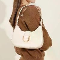 ราคา กระเป๋าบาแกตต์หนังวัว คุณภาพสูง ดีไซน์เฉพาะ เกรดพรีเมี่ยม สำหรับผู้หญิง เหมาะสำหรับการเดินทาง เรียบง่ายและหลากหลาย กระเป๋าสะพายข้าง แฟชั่น 2025 chanel purse celine สินค้า oil (1731477064703182039)