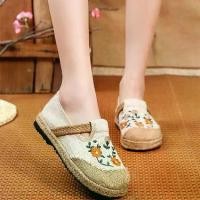 ราคา รองเท้าผ้า ปักลาย สไตล์ชาติพันธุ์ รองเท้าผู้หญิง สไตล์โลว์ท็อป พื้นนุ่ม สไตล์จีน ย้อนยุค แฮนด์เมด เหมาะสำหรับนักเรียน ขี้เกียจ คอลเลคชั่น 2565 [1643 คนดึง] chanel ballet flats (1731558328476075521)