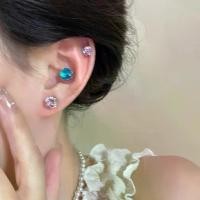 ราคา คลิปหนีบหูแม่เหล็กเพทาย ซุปเปอร์ประกาย สไตล์เกาหลี เล็บหูสำหรับผู้หญิง คีมใส่กระดูกหูใหม่ 2024 อุปกรณ์ ต่าง หู ต่างหู ที่ สวยงาม ต่างหู เกาหลี chanel earrings (1732254312357726571)