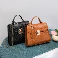 ราคา กระเป๋าถือสำหรับผู้หญิง สไตล์เกาหลี แฟชั่น โซ่ยูทูป กระเป๋าสี่เหลี่ยมเล็ก อเนกประสงค์ กระเป๋าสะพายไหล่และกระเป๋าสะพายข้าง chanel vintage bottega veneta (1731449844392821845)