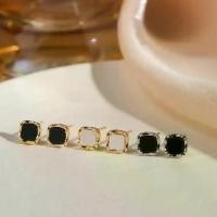 ราคา ต่างหูสตั๊ด Chanel Square Geometric สีดำ หรูหราราคาไม่แพง ดีไซน์พิเศษ แฟชั่นคุณภาพสูง ต่างหูอเนกประสงค์หรูหรา (1730239187277155170)