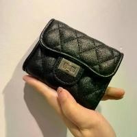 ราคา กระเป๋าใส่บัตรใบเล็ก INS ใหม่ สไตล์ Lingge chanel หนังนิ่ม กระเป๋าใส่เหรียญขนาดเล็ก พร้อมคลิปหนีบบัตรหลายช่อง ใบขับขี่ สไตล์ b-สีดำ ไม่เป็นทางการ สไตล์ b-สีดำ ใหม่ คลิปหนี ดีไซ (1730580823892265757)