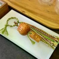 ราคา จี้กระเป๋าสุนัขคิตตี้ ป่าเขตร้อนธรรมชาติ พร้อมไม้จันทน์สีเขียว ตกแต่งแฮนด์เมด [DETE LAB] wooden wu ไม้ประดู่ ไม้สัก แผ่น (1731581945963906997)