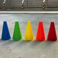 ราคา กรวย24ซม. กรวยซ้อมกีฬา กรวยซ้อมบอล กรวยฝึกซ้อม กรวยมาร์คเกอร์ กรวย ซ้อมกีฬา อุปกรณ์กีฬา (1731644739627025449)