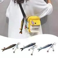 ราคา พวงกุญแจปลา วัสดุพลาสติก ดีไซน์สร้างสรรค์ ปลาจำลองหลายข้อร่วมกัน พวงกุญแจ เบ็ดตกปลา ของขวัญสุดพิเศษ (1732007743631165056)