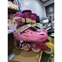 ราคา โรเลอร์เบลด FLYING EAGLE โรลเลอร์เบลด ปรับขนาดได้ ไซส์รองเท้า : 33-37 สินค้าขายดี ออกกำลังกาย Sport กีฬา สเก็ต (1731730770807917180)