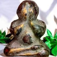 ราคา พระปิดตา หลวงพ่อแก้ว ลงรัก พระเครื่อง ขายดีประจำเดือนนี้ (1731853767192184620)