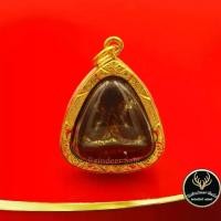 ราคา [เก็บเงินปลายทาง] จี้พระ พระปิดตา หลวงพ่อแก้ว วัดเครือวัลย์ ชลบุรี เนื้อผงใบลาน เลี่ยมกรอบทอง ชุบเศษทองเยาวราช 100 % (1732016809395586576)