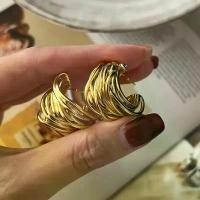 ราคา ต่างหูแฟชั่นสร้างสรรค์ ดีไซน์เรขาคณิตหลายชั้น เส้นรอบวง สไตล์บุคลิกภาพและสง่างาม อินเทรนด์ ขาเทียม ไทเทเนียม จีวร พระ จี้ พระปิดตา องค์ เล็ก พระปาง เปิด โลก ขนาด ห้อยคอ (1732311489504185170)