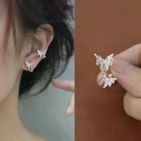 ราคา ต่างหูผีเสื้อ ต่างหูสกรูบิด กระดูกหู S925 เงิน แพ้ง่าย สวมใส่ได้โดยไม่ต้องถอด ต่างหูสไตล์หวาน สำหรับผู้หญิง stacked rings จี้ พระหลวงพ่อโสธร แหวน วัยรุ่น เมกา จี้ หลวงพ่อโสธ (1731183147686004182)