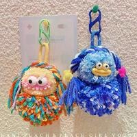 ราคา พวงกุญแจตาปอมปอม ตาโต พวงกุญแจถัก สีสันสดใส จี้ห้อยกระเป๋า ตกแต่งรถยนต์ สำหรับผู้หญิง [COD] ตุ๊กตา กะหล่ํา ผู้ หญิง ผม ยาว เตียง นกฮูก big octopus doll นอน ธนบัตร minnie บ้าน ราว (1731675269766939732)