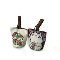 ราคา กระเป๋าถังแบบใช้มือถือ ดีไซน์ดั้งเดิม พิมพ์ลายผ้าแคนวาส พิมพ์ลายน่ารัก เหมาะสำหรับเด็กหญิงและสตรี กระเป๋าโทรศัพท์ กระเป๋า สาน ผัก ตบ ชวา กระเป๋า ใส ๆ ใส่ ของ ไป ทํา งา (1732170069815101486)