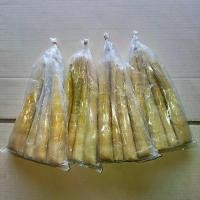 ราคา หน่อไม้เผาอัดถุง 800-1000 กรัม แพ็ค4ถุง อร่อย ไม่เปรี้ยว หน่อไม้ดอง ผักดอง ของดอง (1729919160282221184)