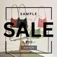 ราคา 【SALE】** สินค้า Clearance ** กระเป๋าสะพายหนังวัวแท้ Galavela รุ่น Parrie หนังอัดลาย (1731998937431770652)