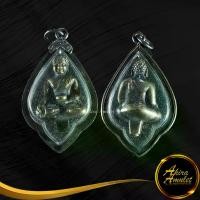 ราคา 【ฮิตมากในปีนี้】 สินค้าแนะนำ จี้พระ พระยอดธงหลวงพ่อโสธร วัดโสธรวรารามวรวิหาร จ.ฉะเชิงเทรา พร้อมเลี่ยมกรอบพลาสติก กรอบเงินชุบเก่าสินค้าขายดีพร้อมส่ง (1731926133669201173)