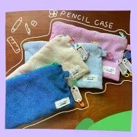 ราคา Certified productsกระเป๋าดินสอผ้าลูกฟูก ซับในลายสก็อต Christmas House (1731844701737813360)