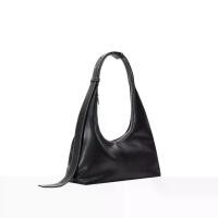 ราคา Knack.bag-hobo bag (M)-Black-Hobo (1732173075240223796)