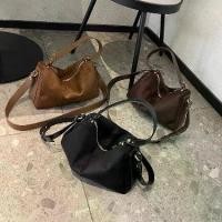ราคา Manisonrow-กระเป๋าหนัง Keeps bag (1731814876476966109)