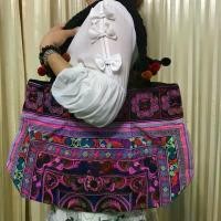 ราคา COD Hmong Tote bag Handmade Northern กระเป๋าปักม้ง กระเป๋าม้ง กระเป๋าเป้สะพายข้าง ถักทอถักมือ ผ้าปักม้ง ลายนก มีซิปปิด สีส้ม สีชมพู สีทอง และหลากสีสันTikTok (1731329147878016930)