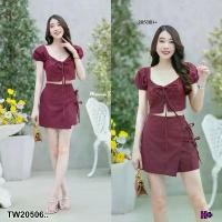 ราคา Garden Clothes ชุดเซ็ท SET 2 ชิ้น เสื้อครอปแขนตุ๊กตา + กางเกงกระโปรงป้าย ผูกโบว์ด้านหลัง .. สีแดงเลือดหมู (1732218769029565119)